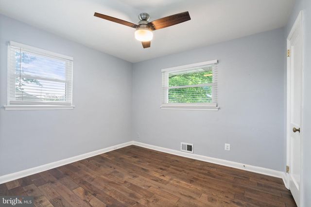 7222 WAYNE DR, Annandale, VA 22003