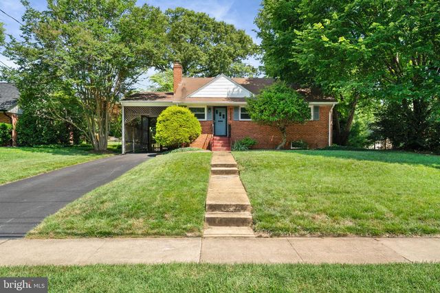 7222 WAYNE DR, Annandale, VA 22003