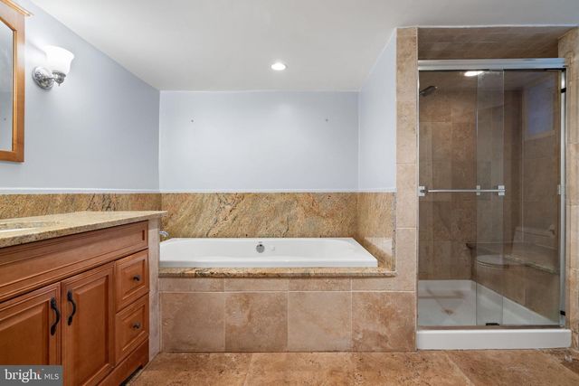 7222 WAYNE DR, Annandale, VA 22003