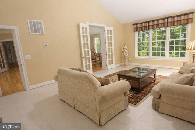 40911 ALYSHEBA DR, Leesburg, VA 20176