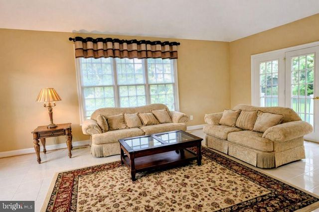 40911 ALYSHEBA DR, Leesburg, VA 20176