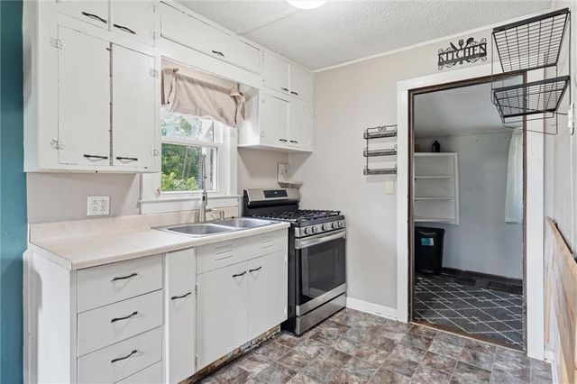 13318 Parker Avenue, Grandview, MO 64030
