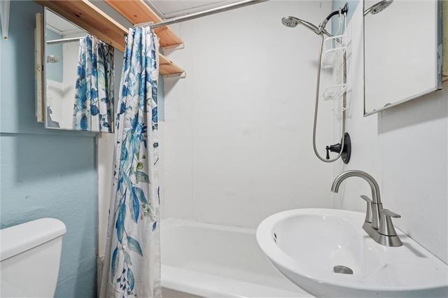 13318 Parker Avenue, Grandview, MO 64030