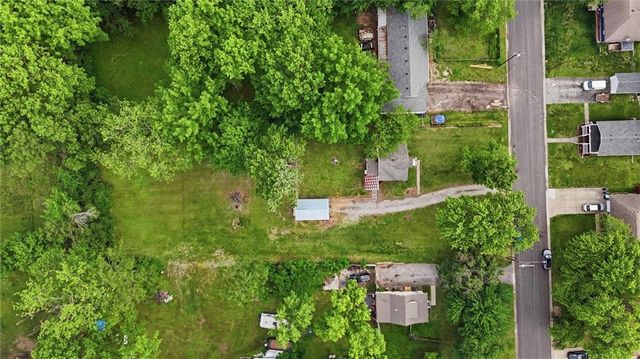 13318 Parker Avenue, Grandview, MO 64030