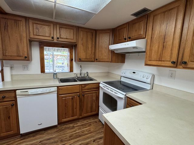 2116 SE 31st Street, Okeechobee, FL 34974