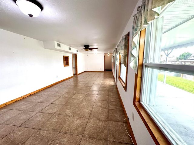 2116 SE 31st Street, Okeechobee, FL 34974