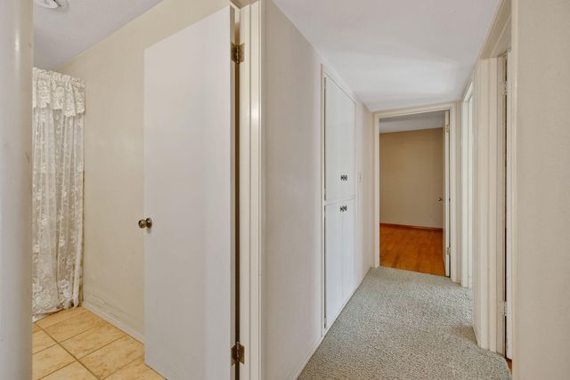 2303 W Cambridge Avenue, Visalia, CA 93277