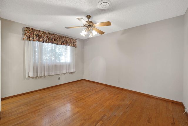 2303 W Cambridge Avenue, Visalia, CA 93277