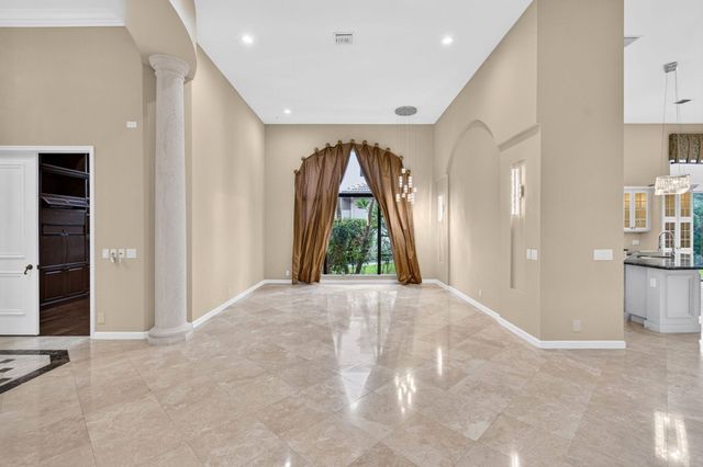 17835 LAKE AZURE Way, Boca Raton, FL 33496