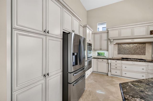 17835 LAKE AZURE Way, Boca Raton, FL 33496
