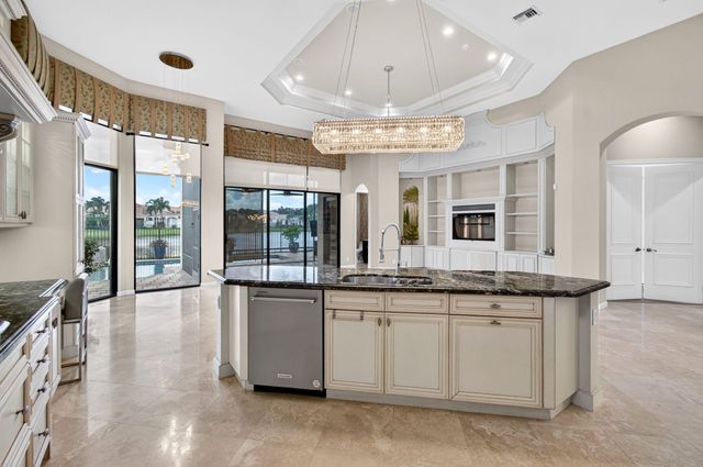 17835 LAKE AZURE Way, Boca Raton, FL 33496