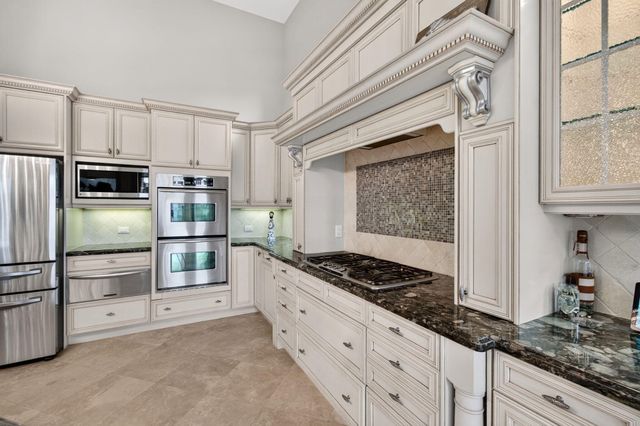 17835 LAKE AZURE Way, Boca Raton, FL 33496