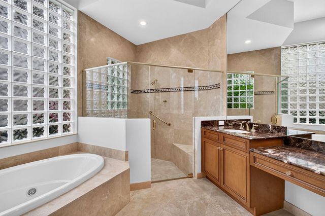 17835 LAKE AZURE Way, Boca Raton, FL 33496