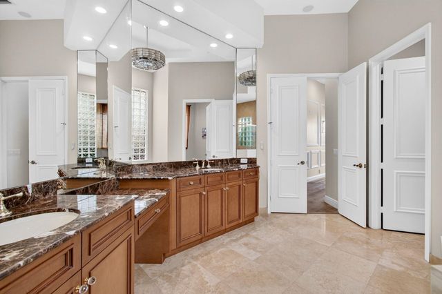 17835 LAKE AZURE Way, Boca Raton, FL 33496