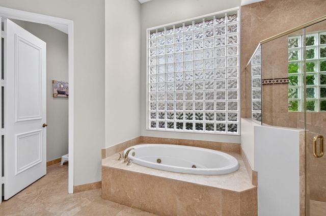 17835 LAKE AZURE Way, Boca Raton, FL 33496