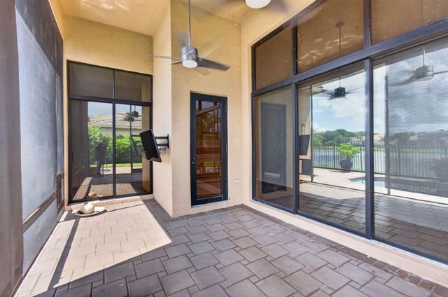 17835 LAKE AZURE Way, Boca Raton, FL 33496
