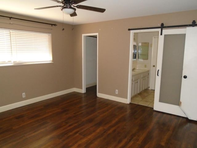 5530 N Bond Street, Fresno, CA 93710