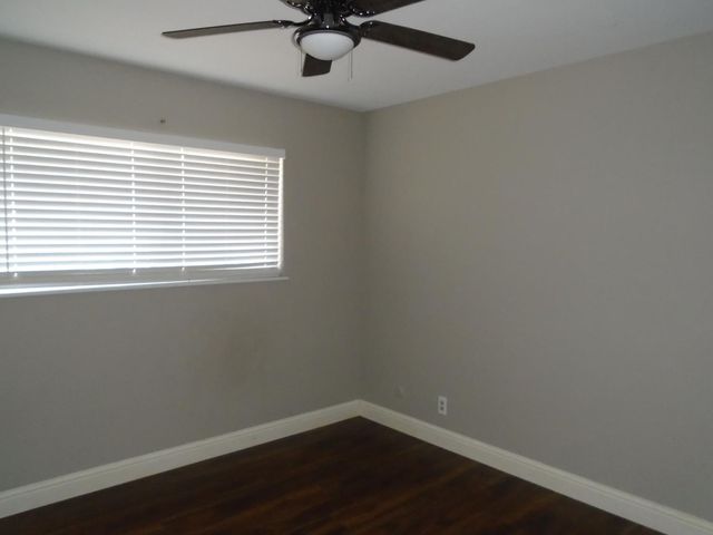 5530 N Bond Street, Fresno, CA 93710