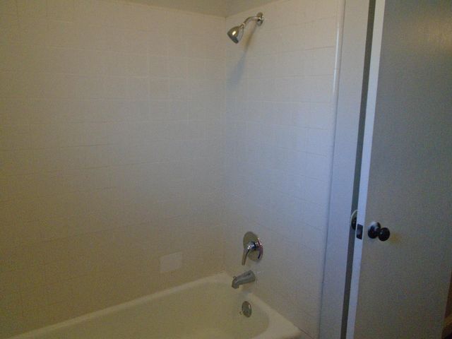 5530 N Bond Street, Fresno, CA 93710