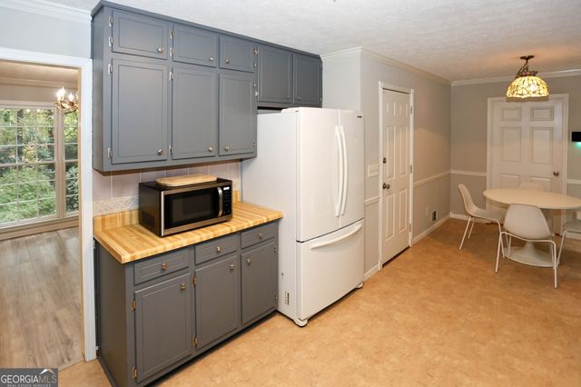 6504 Swift Creek Drive, Lithonia, GA 30058