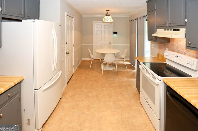 6504 Swift Creek Drive, Lithonia, GA 30058