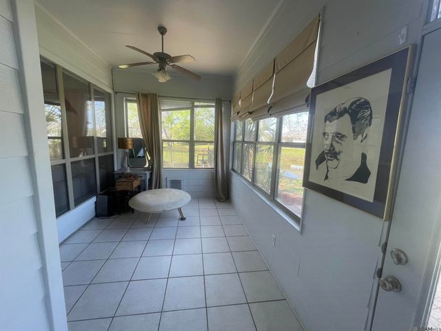 6460 Patio Ct, Gonzales, LA 70737