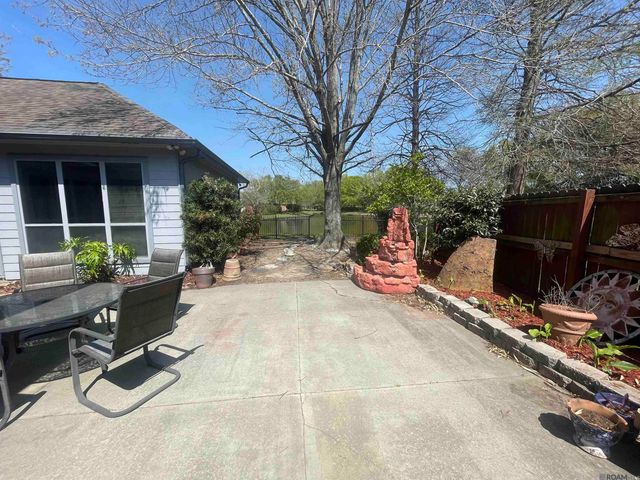 6460 Patio Ct, Gonzales, LA 70737