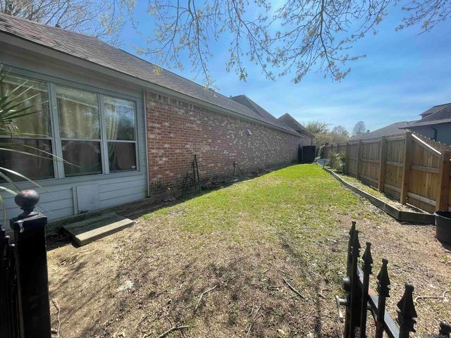 6460 Patio Ct, Gonzales, LA 70737