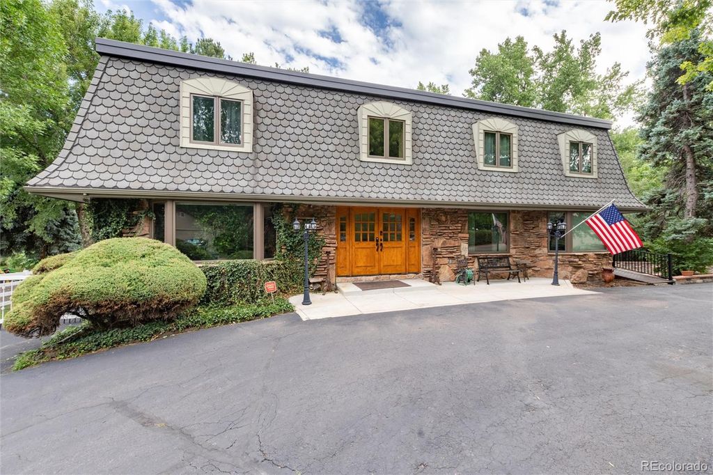 730 Crescent Lane, Lakewood, CO 80214