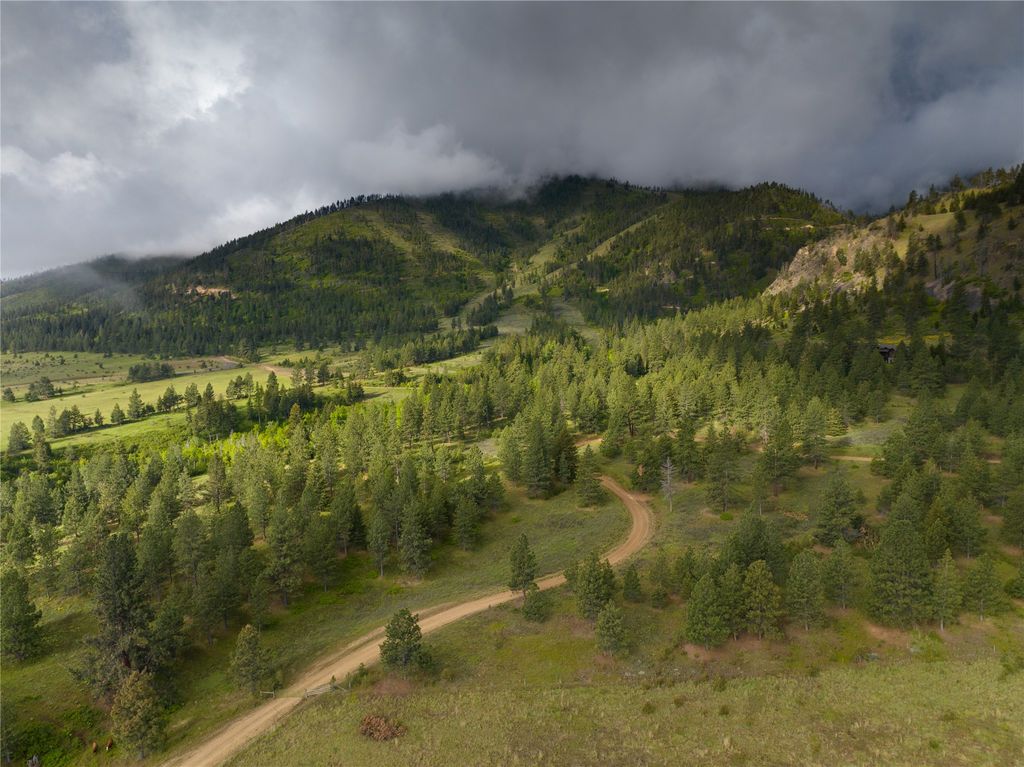8744 McClain Creek Road, Florence, MT 59833 photo 10