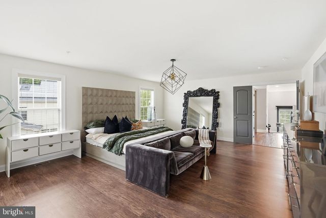 2812 TROTTER PARK LN, Lanham, MD 20706