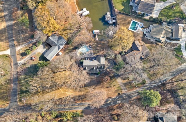 18032 Nantz Road, Cornelius, NC 28031