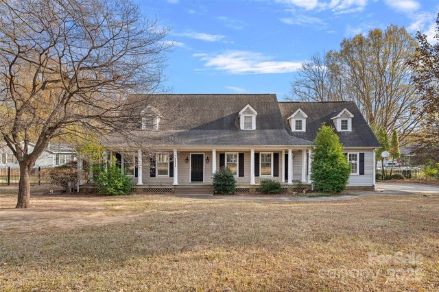 18032 Nantz Road, Cornelius, NC 28031