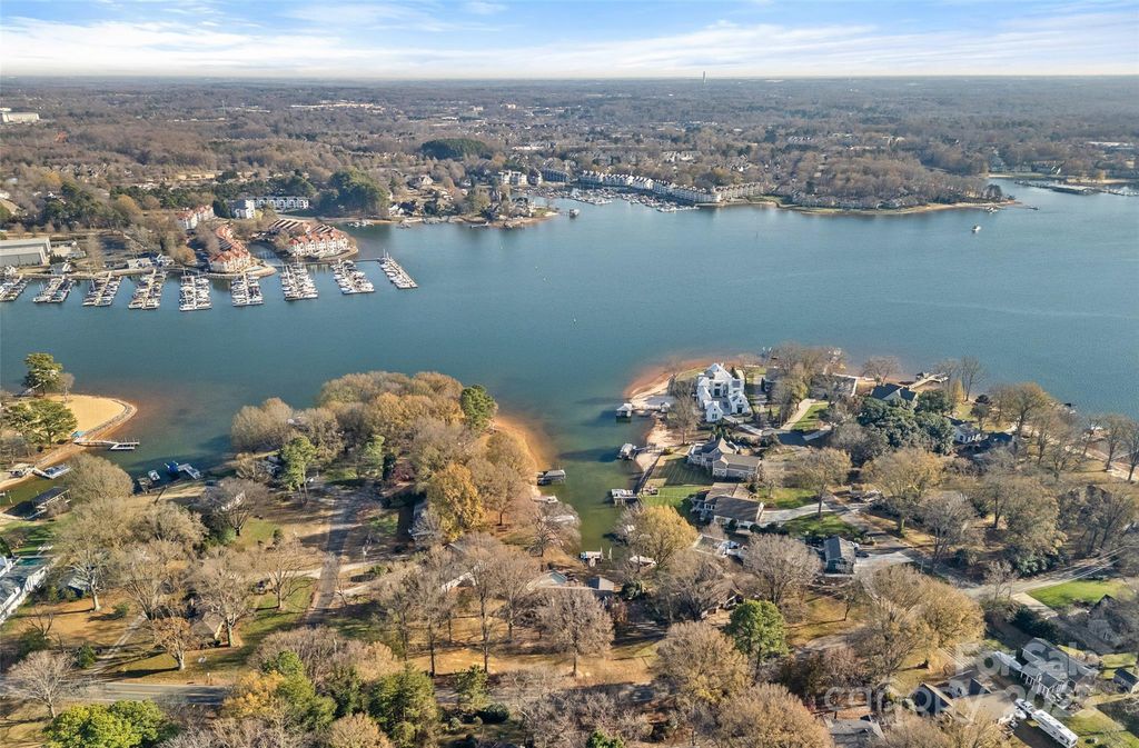 18032 Nantz Road, Cornelius, NC 28031