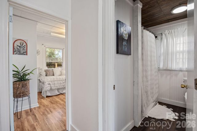 11 Log Cabin Trail, Candler, NC 28715