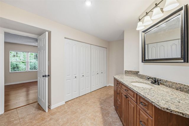 2533 DOLLY BAY DRIVE 105, Palm Harbor, FL 34684