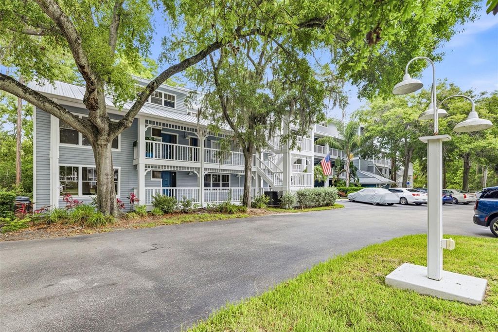 2533 DOLLY BAY DRIVE 105, Palm Harbor, FL 34684