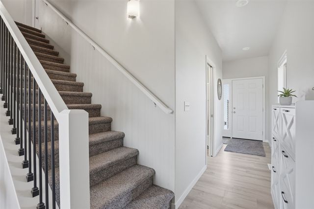 1142 Leann Circle, North Liberty, IA 52317