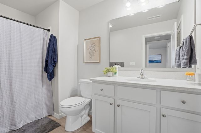 1142 Leann Circle, North Liberty, IA 52317