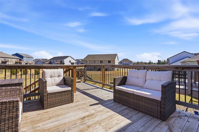 1142 Leann Circle, North Liberty, IA 52317