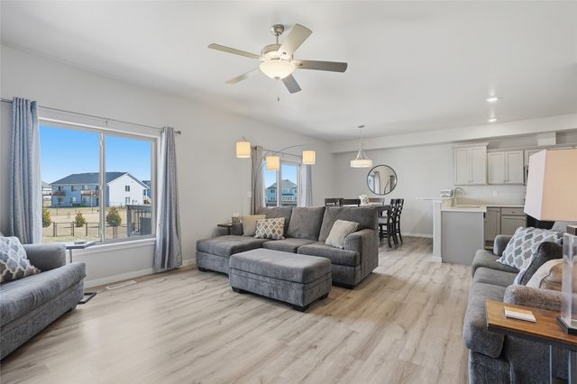 1142 Leann Circle, North Liberty, IA 52317