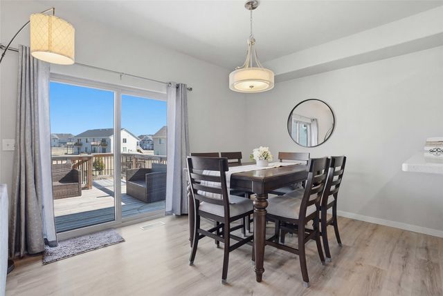 1142 Leann Circle, North Liberty, IA 52317