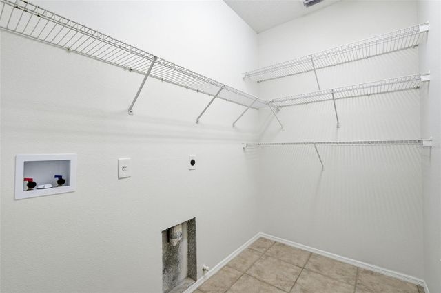 823 SPRINGWOOD CIRCLE, Bradenton, FL 34212