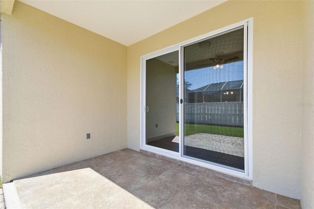 823 SPRINGWOOD CIRCLE, Bradenton, FL 34212