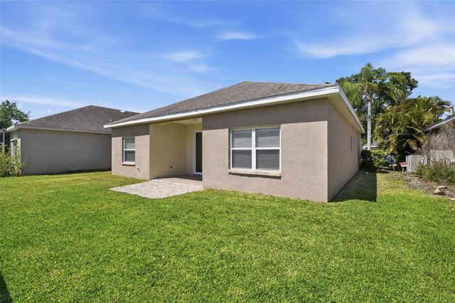 823 SPRINGWOOD CIRCLE, Bradenton, FL 34212