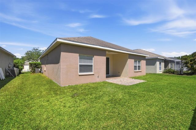 823 SPRINGWOOD CIRCLE, Bradenton, FL 34212