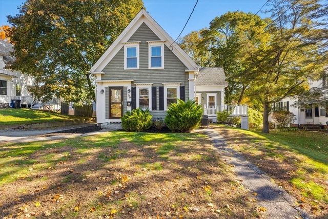 55 Beulah St, Whitman, MA 02382