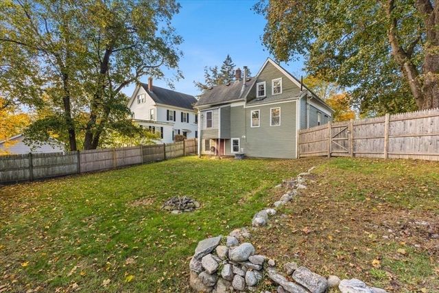 55 Beulah St, Whitman, MA 02382