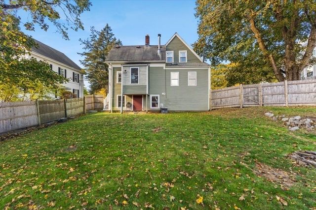 55 Beulah St, Whitman, MA 02382