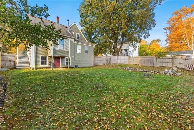 55 Beulah St, Whitman, MA 02382